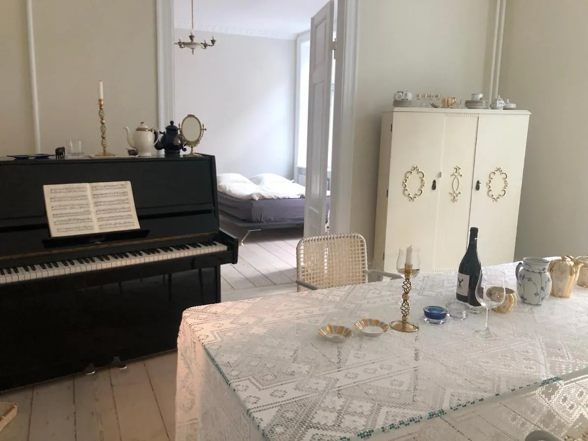 קופנהגן Outhentic Apartment 0*,